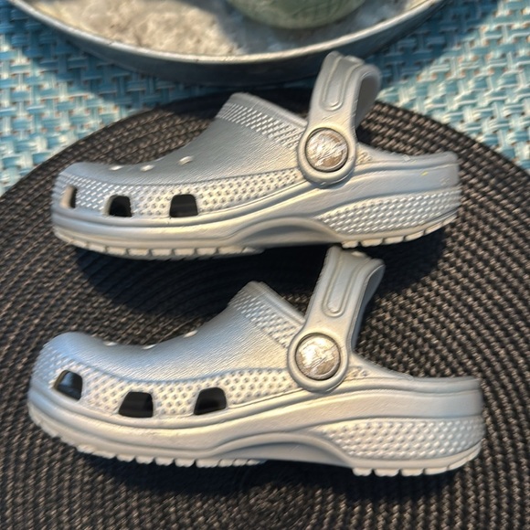 Crocs Kids Classic Clogs - C8 - Picture 3 of 5